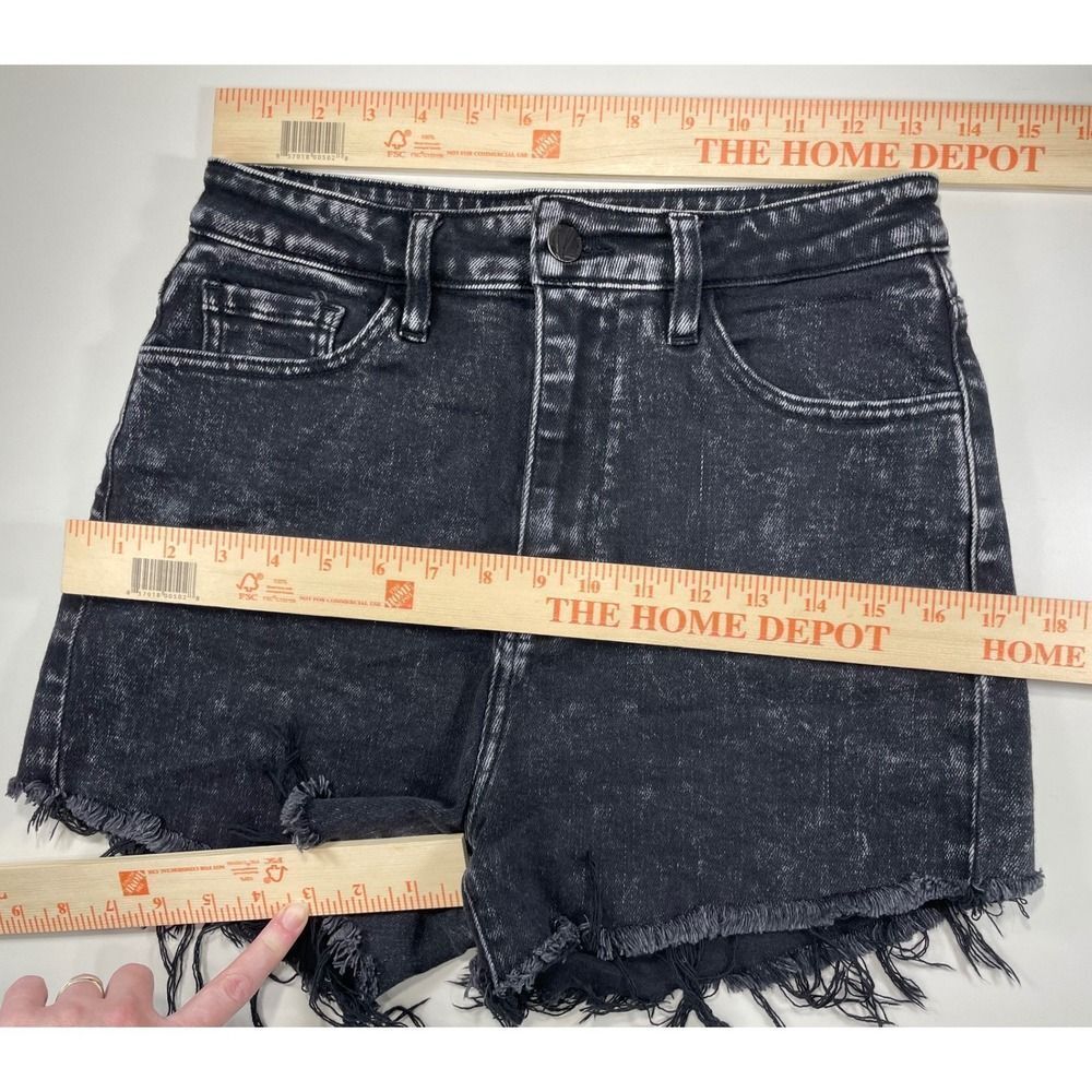 Ultra High Rise stretchy jean Shorts KanCan W/26 Black Acid Wash - Picture 4 of 7